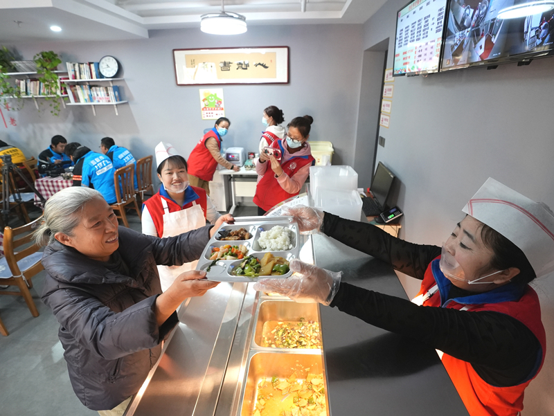 助餐点 织密养老助餐服务网络AG真人朝阳劲松街道新增养老(图3)